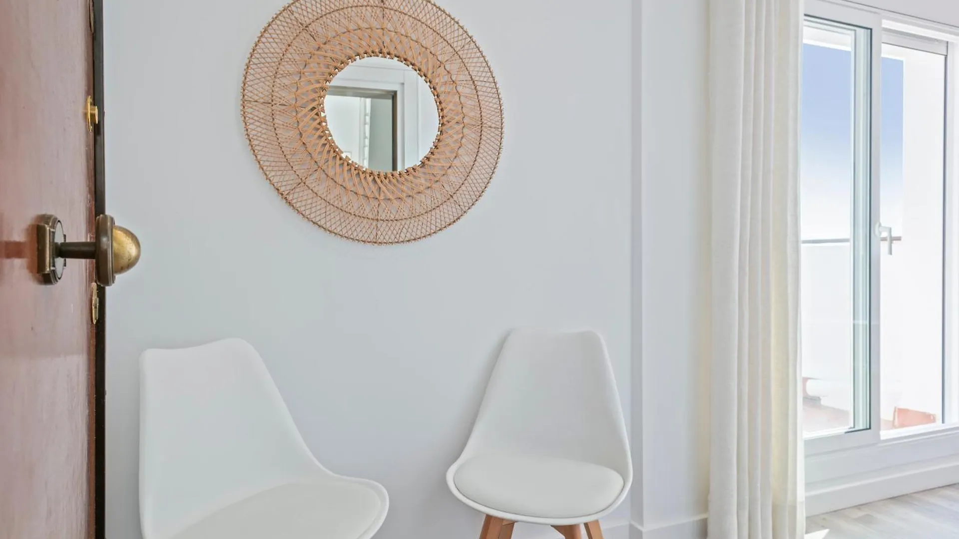 Apartamento Alcam Badalona Roger